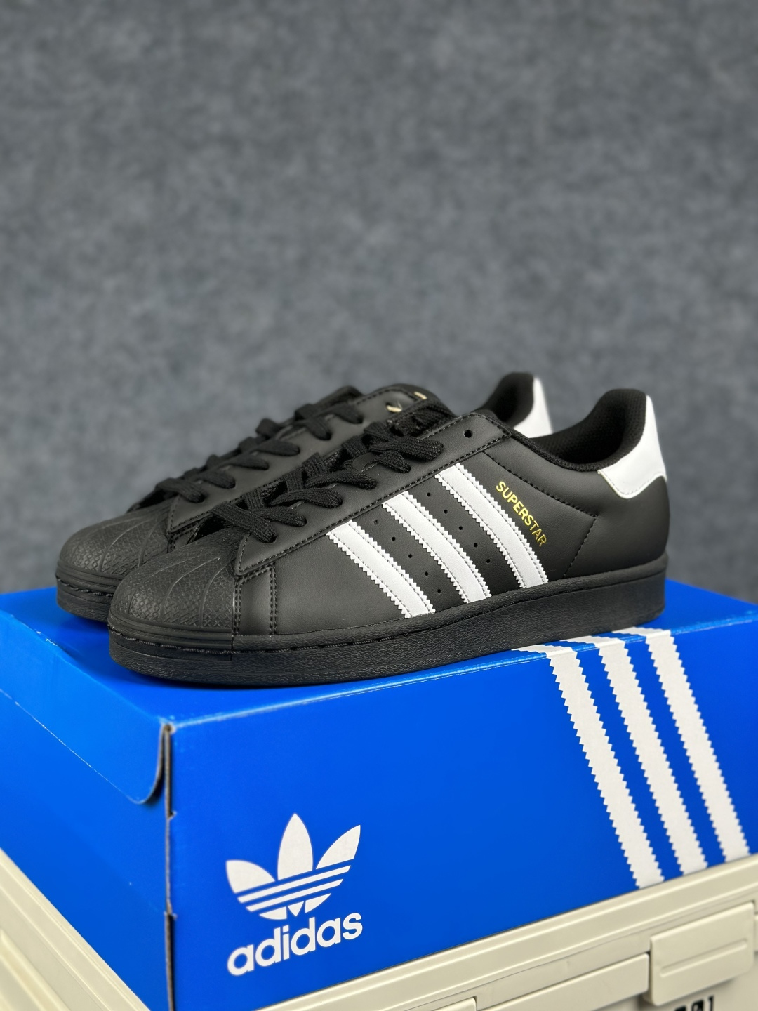Adidas Originals Superstar 全新配色 定制贝壳头休闲板鞋 EG4959-Top High Quatity Cheap Sneakers Fashion Clothing Clothes Bags handbags Shoes of all Brand wholesale With The best Quality And Beautiful Price from China Factory Chinese suppliers wholesaler seller Adidas Originals Superstar 全新配色 定制贝壳头休闲板鞋 EG4959