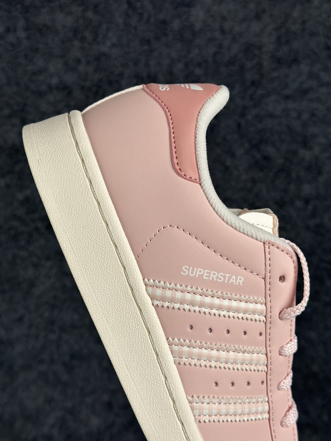 Adidas Originals Superstar II全新配色 贝壳头休闲板鞋 KJ3968-Top High Quatity Cheap Sneakers Fashion Clothing Clothes Bags handbags Shoes of all Brand wholesale With The best Quality And Beautiful Price from China Factory Chinese suppliers wholesaler seller Adidas Originals Superstar II全新配色 贝壳头休闲板鞋 KJ3968