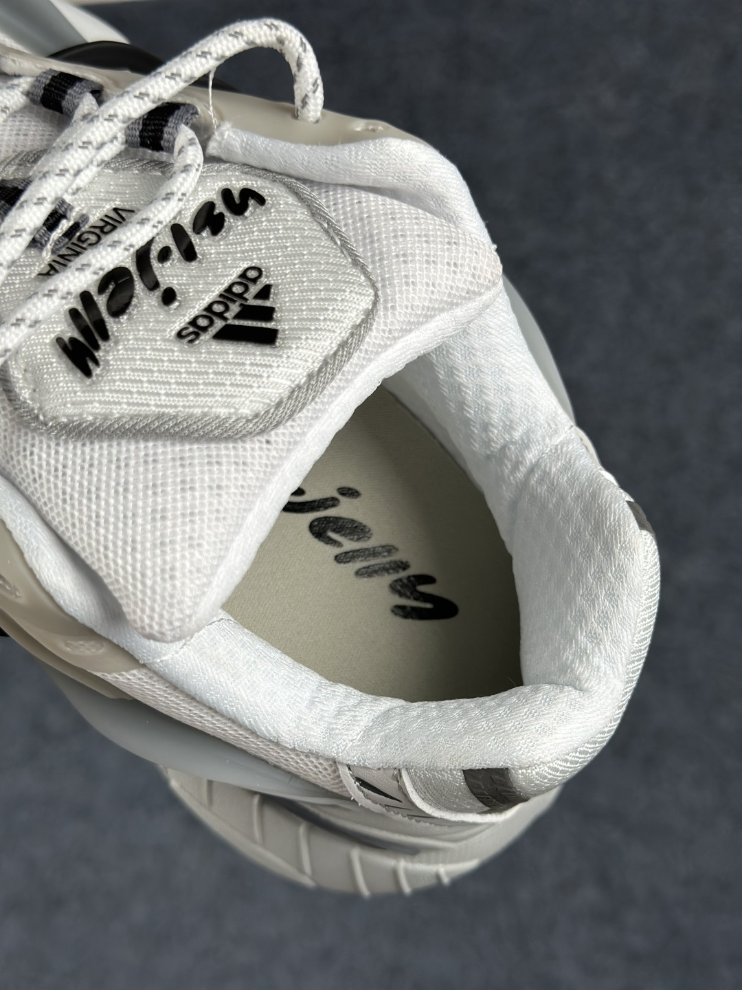 外贸爆款 Pharrell x Adidas Adistar Jellyfish GLX 2.0阿迪达斯联名款低帮复古风老爹鞋 jP9265-Top High Quatity Cheap Sneakers Fashion Clothing Clothes Bags handbags Shoes of all Brand wholesale With The best Quality And Beautiful Price from China Factory Chinese suppliers wholesaler seller 外贸爆款 Pharrell x Adidas Adistar Jellyfish GLX 2.0阿迪达斯联名款低帮复古风老爹鞋 jP9265