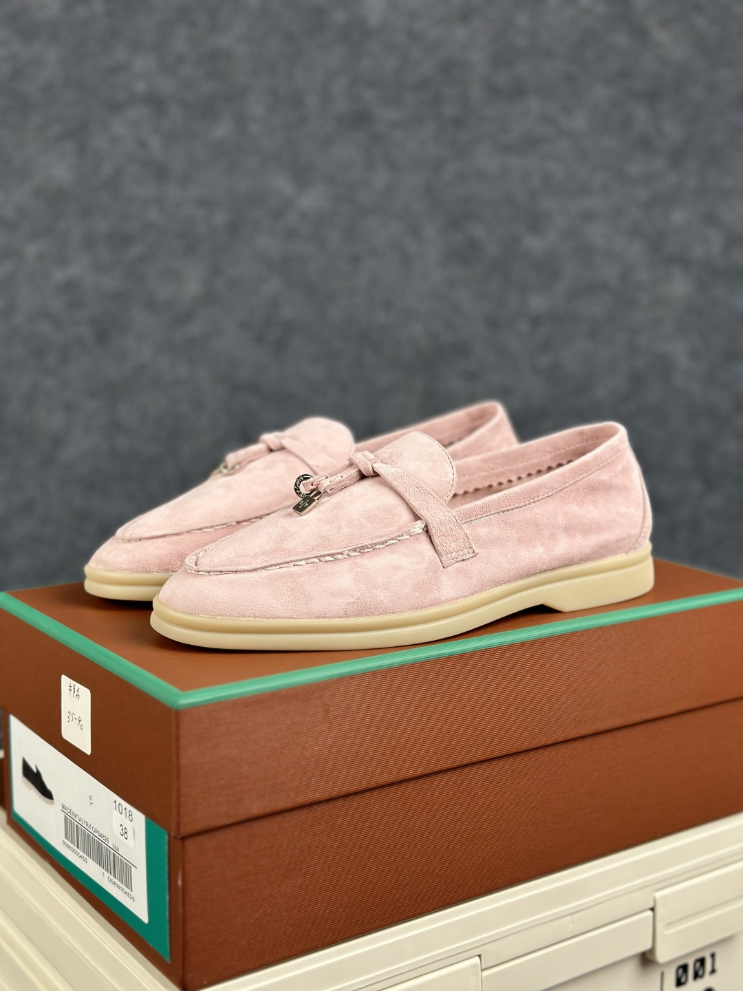Loro Piana LP乐悠翩雅25 舒适锁头乐福鞋-Top High Quatity Cheap Sneakers Fashion Clothing Clothes Bags handbags Shoes of all Brand wholesale With The best Quality And Beautiful Price from China Factory Chinese suppliers wholesaler seller Loro Piana LP乐悠翩雅25 舒适锁头乐福鞋