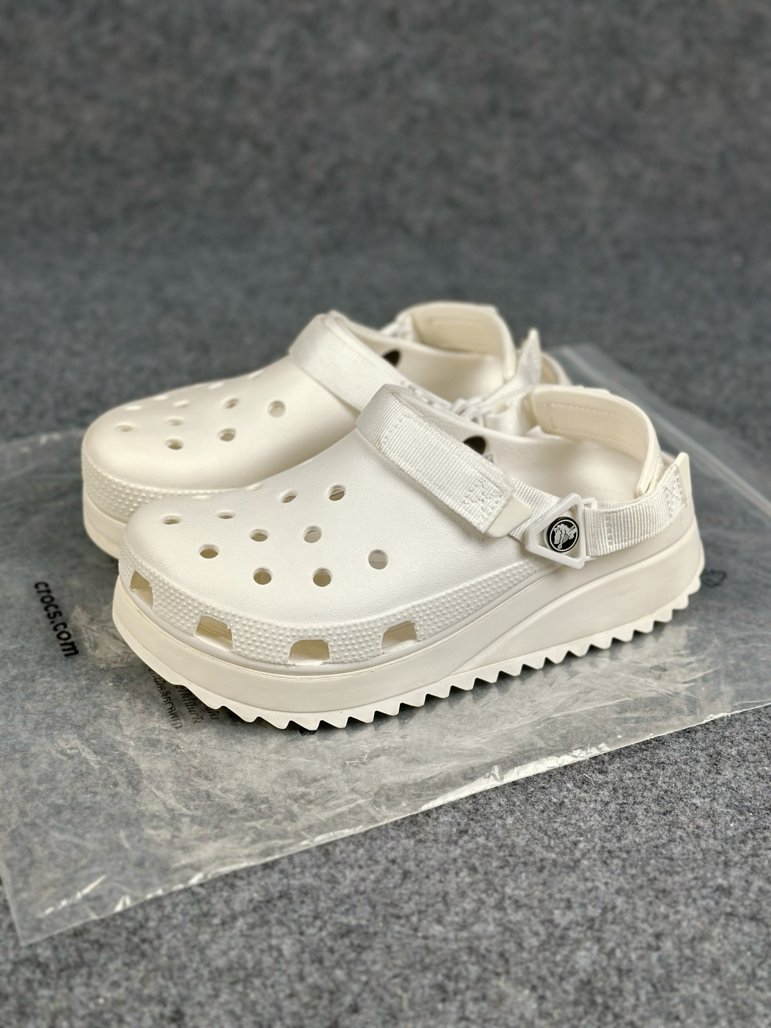 默认软包 鞋盒+5 Crocs 经典酷走厚底洞洞鞋(彩底扎染款)-Top High Quatity Cheap Sneakers Fashion Clothing Clothes Bags handbags Shoes of all Brand wholesale With The best Quality And Beautiful Price from China Factory Chinese suppliers wholesaler seller 默认软包 鞋盒+5 Crocs 经典酷走厚底洞洞鞋(彩底扎染款)