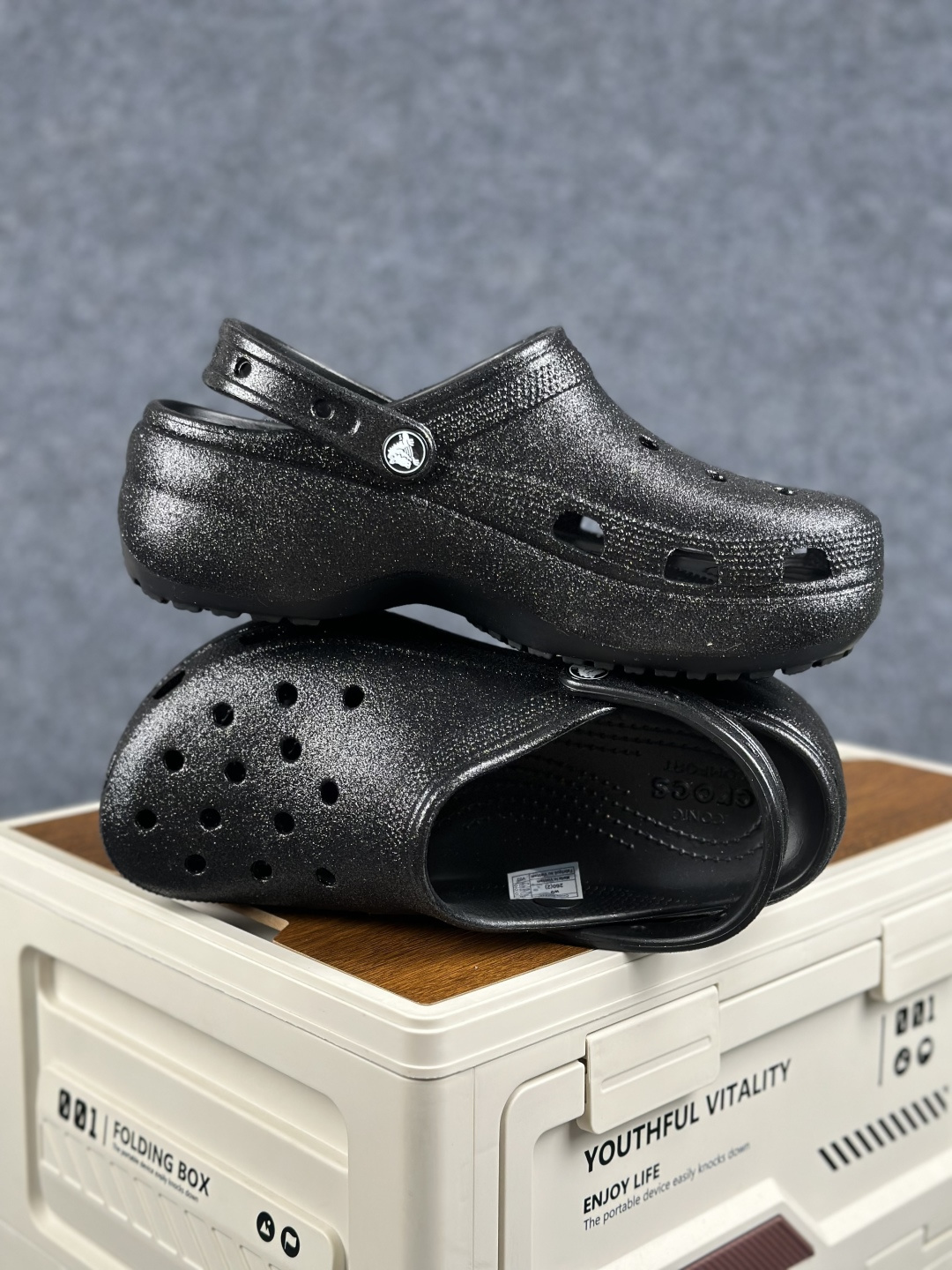 Crocs卡骆驰 Classic PlatfoClCroslite树脂 云朵 沙滩 厚底增高 透气克骆格时尚休闲 洞洞鞋 207241-001-Top High Quatity Cheap Sneakers Fashion Clothing Clothes Bags handbags Shoes of all Brand wholesale With The best Quality And Beautiful Price from China Factory Chinese suppliers wholesaler seller Crocs卡骆驰 Classic PlatfoClCroslite树脂 云朵 沙滩 厚底增高 透气克骆格时尚休闲 洞洞鞋 207241-001