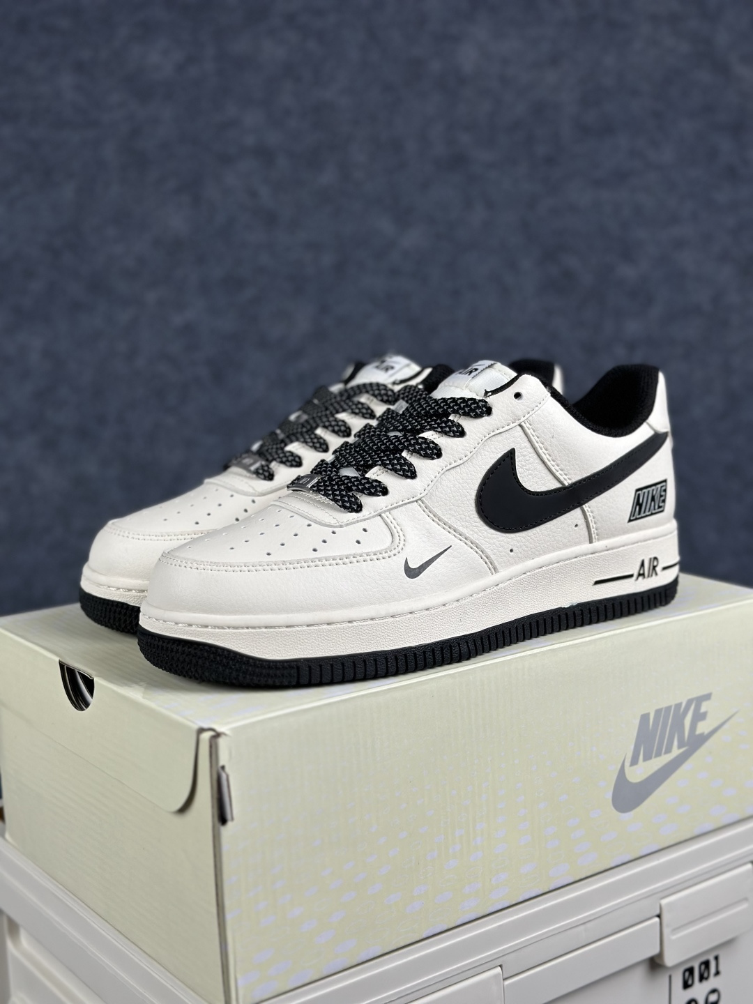 Nike Air Force 1'07 Low 联名款 空军一号低帮休闲板鞋 JP8028-073