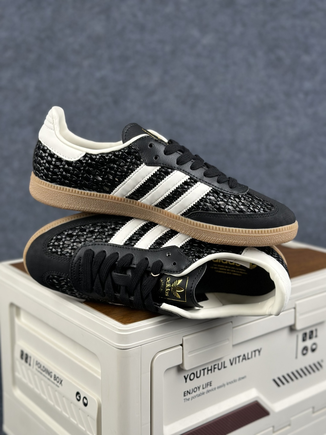 HZ版Adidas Originals Samba 阿迪达斯三叶草 桑巴舞系列绅士德训足球风百搭低帮休闲运动板鞋 HQ9282-Top High Quatity Cheap Sneakers Fashion Clothing Clothes Bags handbags Shoes of all Brand wholesale With The best Quality And Beautiful Price from China Factory Chinese suppliers wholesaler seller HZ版Adidas Originals Samba 阿迪达斯三叶草 桑巴舞系列绅士德训足球风百搭低帮休闲运动板鞋 HQ9282