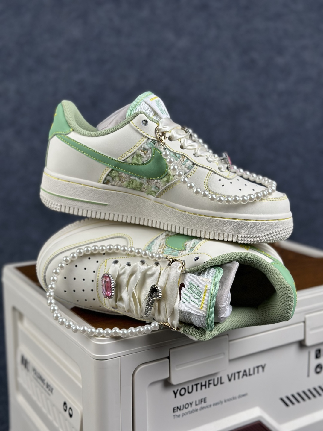 Nike Air Force 1'07 Low ”Jade Pearl Canvas” 手绘涂鸦 青珠画境 空军一号低帮休闲板鞋 FJ7740-111