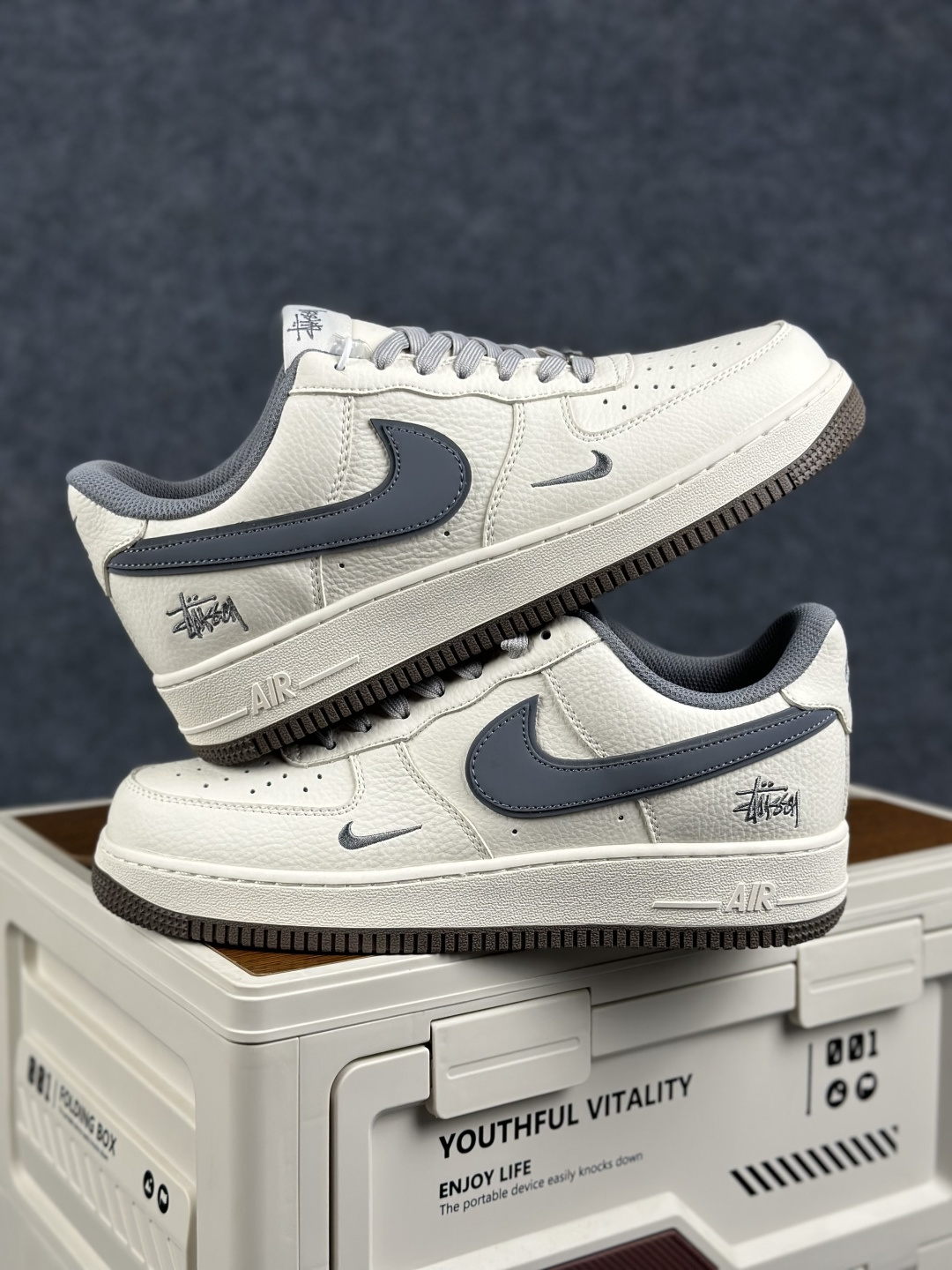 Nike Air Force 1'07 Low 联名款 空军一号低帮休闲板鞋 MM3399-827
