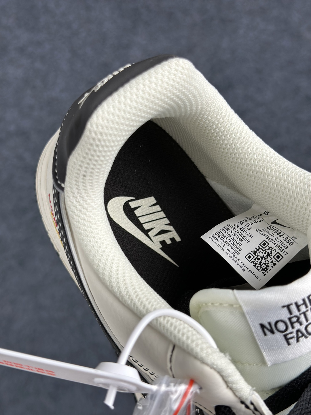 Nike Air Force 1'07 Low 联名款 空军一号低帮休闲板鞋 DD1982-350-Top High Quatity Cheap Sneakers Fashion Clothing Clothes Bags handbags Shoes of all Brand wholesale With The best Quality And Beautiful Price from China Factory Chinese suppliers wholesaler seller Nike Air Force 1'07 Low 联名款 空军一号低帮休闲板鞋 DD1982-350
