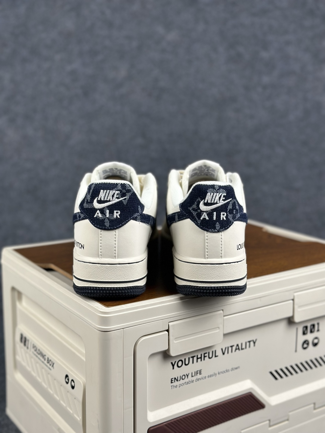 Nike Air Force 1'07 Low 联名款 空军一号低帮休闲板鞋 NH0601-601