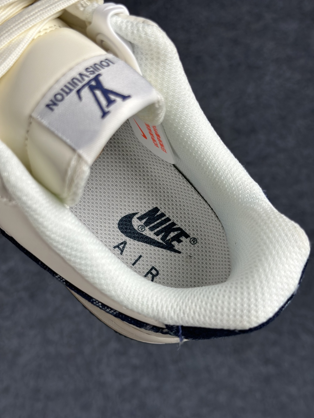 Nike Air Force 1'07 Low 联名款 空军一号低帮休闲板鞋 NH0601-601
