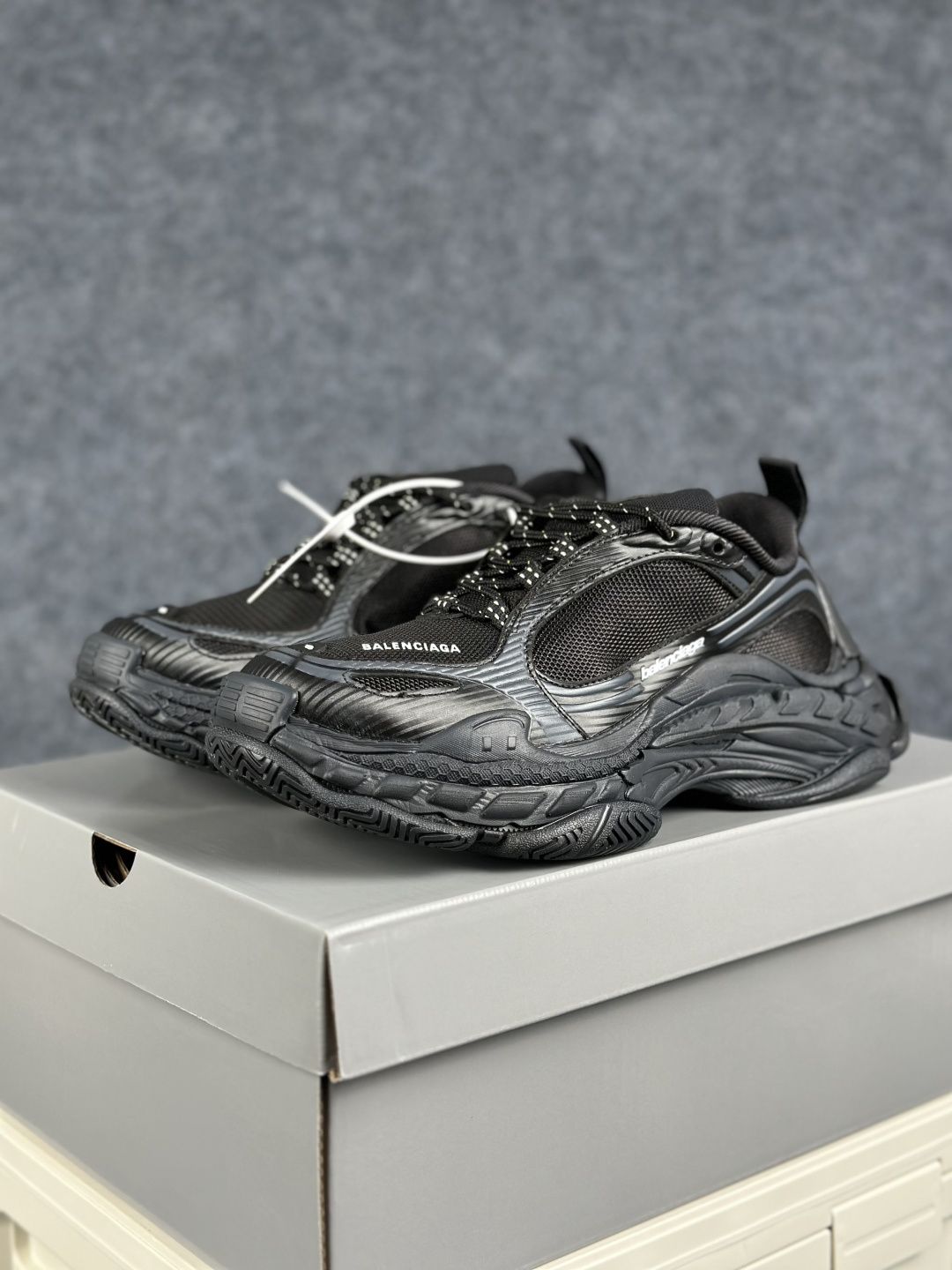 顶级OK Balenciaga巴黎世家 Triple S .2 Gradient