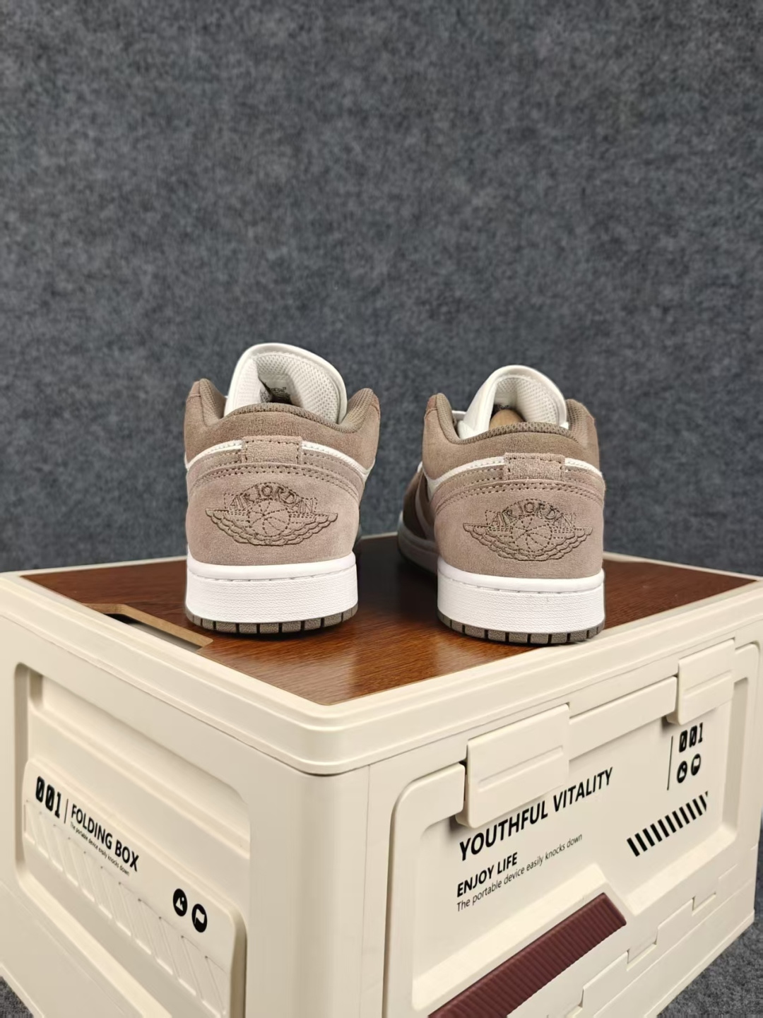 AJ1Low低帮:Jordan Air Jordan 1 舒适贴合 低帮 复古篮球鞋 男女款 粉白 ❤️实拍如图 所见即 AJ1Low低帮:Jordan Air Jordan 1 舒适贴合 低帮 复古篮球鞋 男女款 粉白 ❤️实拍如图 所见即