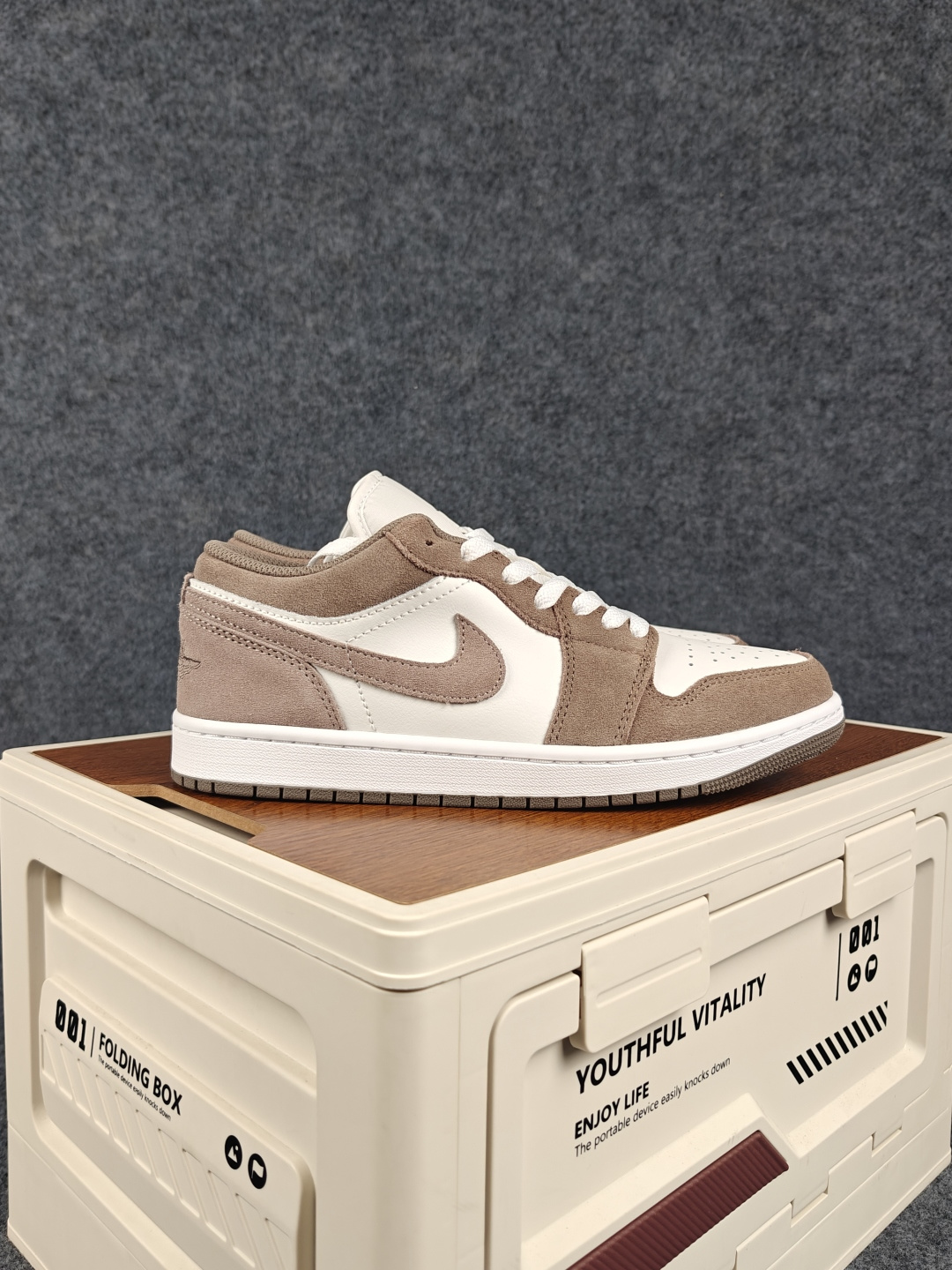 AJ1Low低帮:Jordan Air Jordan 1 舒适贴合 低帮 复古篮球鞋 男女款 粉白 ❤️实拍如图 所见即 AJ1Low低帮:Jordan Air Jordan 1 舒适贴合 低帮 复古篮球鞋 男女款 粉白 ❤️实拍如图 所见即