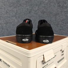 虎扑版!Vans Slip-On 绑带低帮 157V 纯原级别外贸订单!万斯经典 硫化帆布板鞋 正品海鸥线 鞋头包边完美 虎扑版!Vans Slip-On 绑带低帮 157V 纯原级别外贸订单!万斯经典 硫化帆布板鞋 正品海鸥线 鞋头包边完美