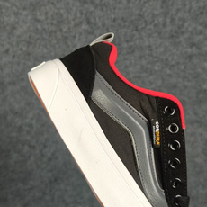 虎扑版!Vans Knu-Skool 低帮 KK54 纯原级别外贸订单!万斯经典 硫化翻毛皮板鞋 粗宽立体标 正品海鸥线 虎扑版!Vans Knu-Skool 低帮 KK54 纯原级别外贸订单!万斯经典 硫化翻毛皮板鞋 粗宽立体标 正品海鸥线