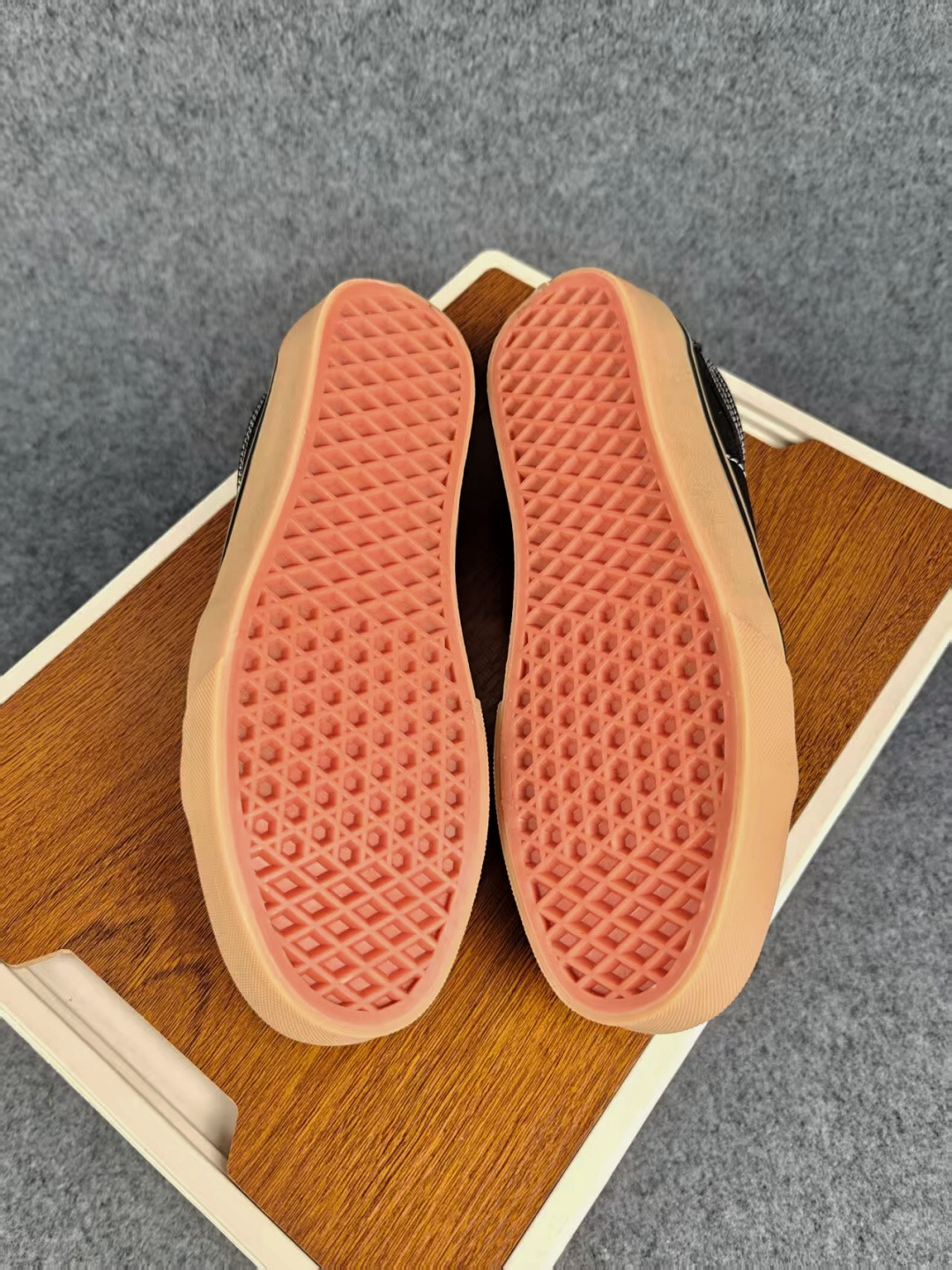 虎扑版！Vans Sk8-Low 低帮 K18V 纯原级别外贸订单！万斯经典 硫化帆布板鞋 正品海鸥线 鞋头包边完美 钢