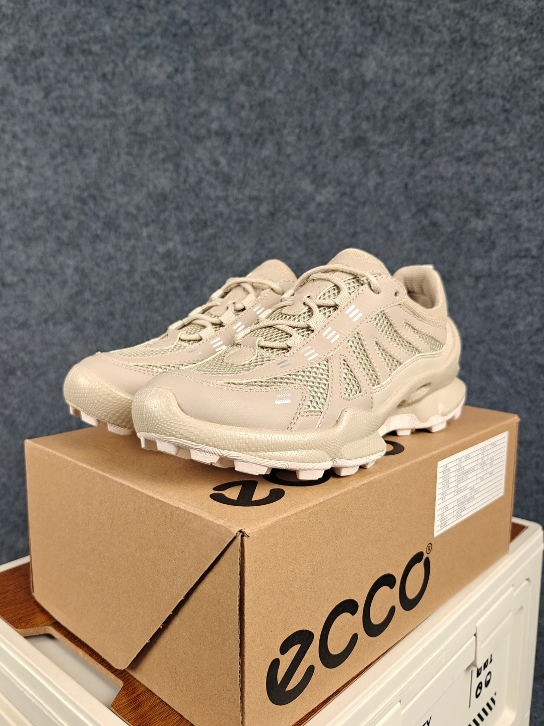 ECCO/爱步官方踪迹系列网砂春夏系列 加头层皮 /休闲鞋 公司级品质  广东产 官网订制 精选进口材质 一比一开模 整