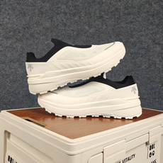 DESCENTE EASE AIR JR 迪桑特 运动慢跑鞋 大厂出品 透气针织鞋面搭配 BOA螺丝系带系统 带来舒 DESCENTE EASE AIR JR 迪桑特 运动慢跑鞋 大厂出品 透气针织鞋面搭配 BOA螺丝系带系统 带来舒