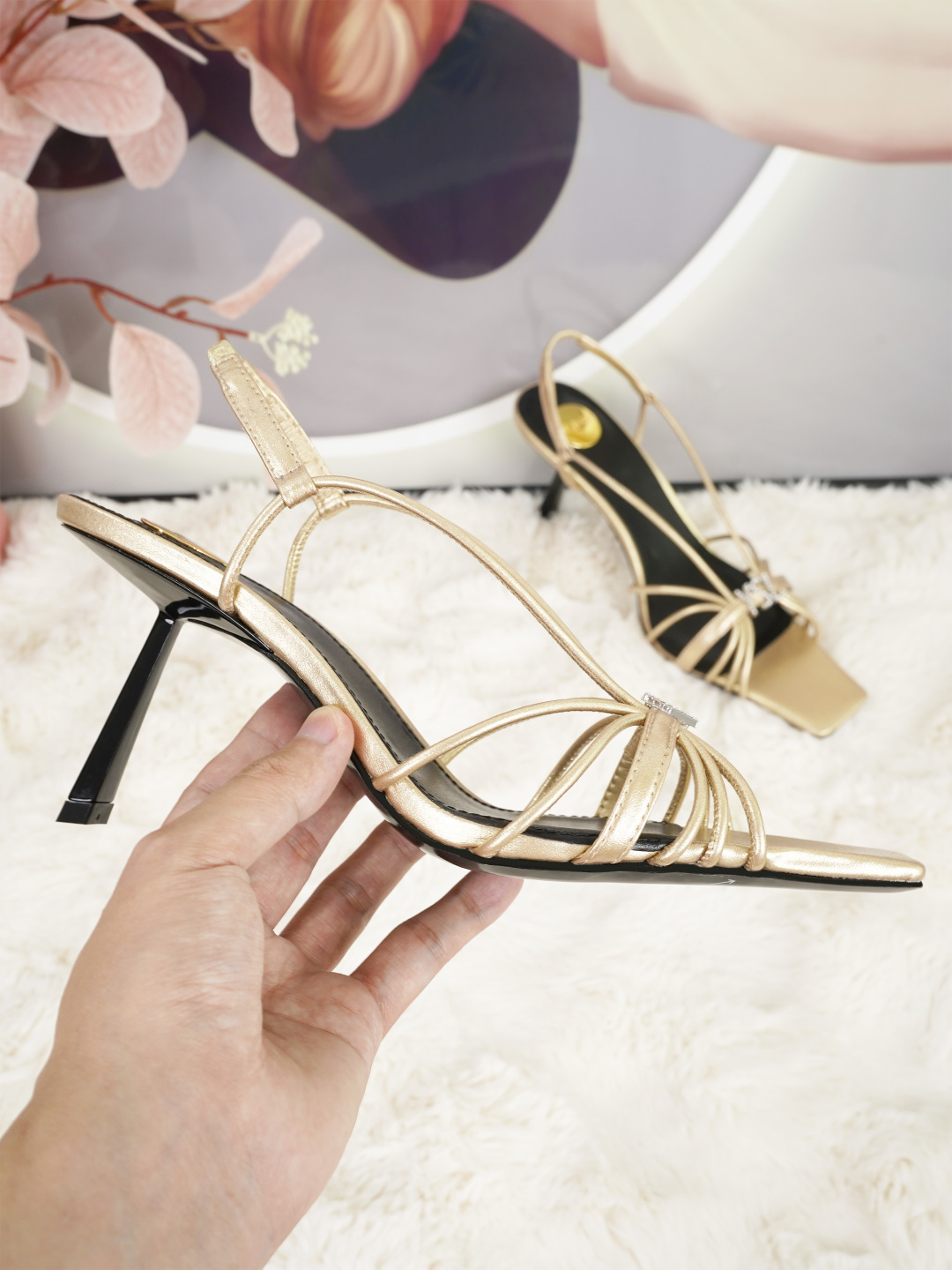 Saint Laurent Haute Couture Classic Luxury Leather Shoe Ref 3