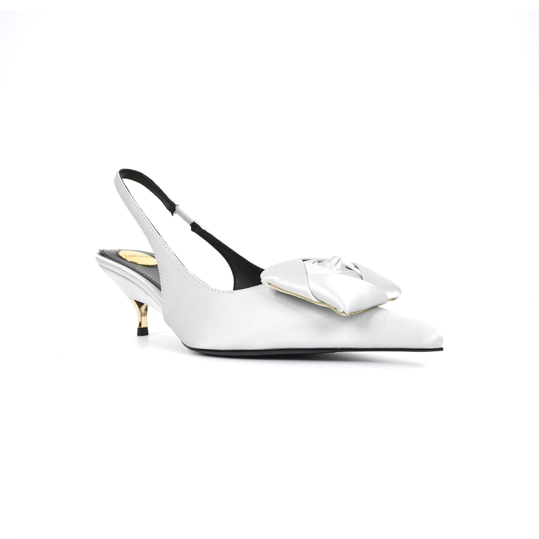 Saint Laurent Haute Couture Classic Luxury Leather Shoe Ref.1A7E4BC0 2