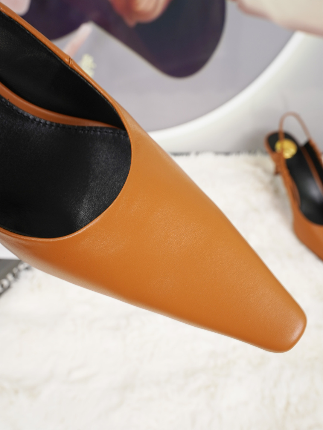 Saint Laurent Haute Couture Classic Luxury Leather Shoe Ref 4