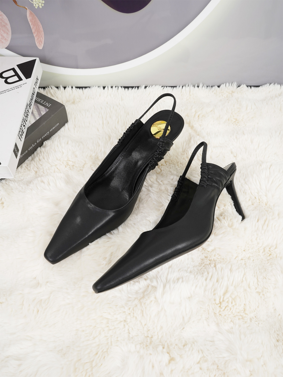 Saint Laurent Haute Couture Classic Luxury Leather Shoe Ref.10AC442B 2