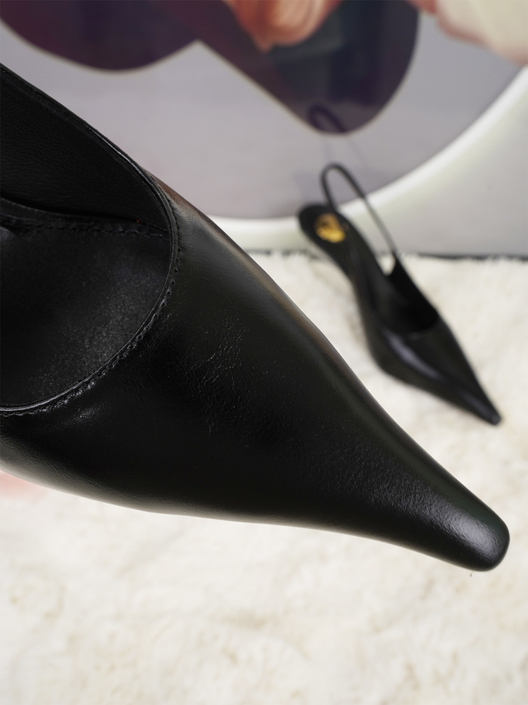 Saint Laurent Classic Luxury Leather Shoe Loafer Ref.09856A8A 3