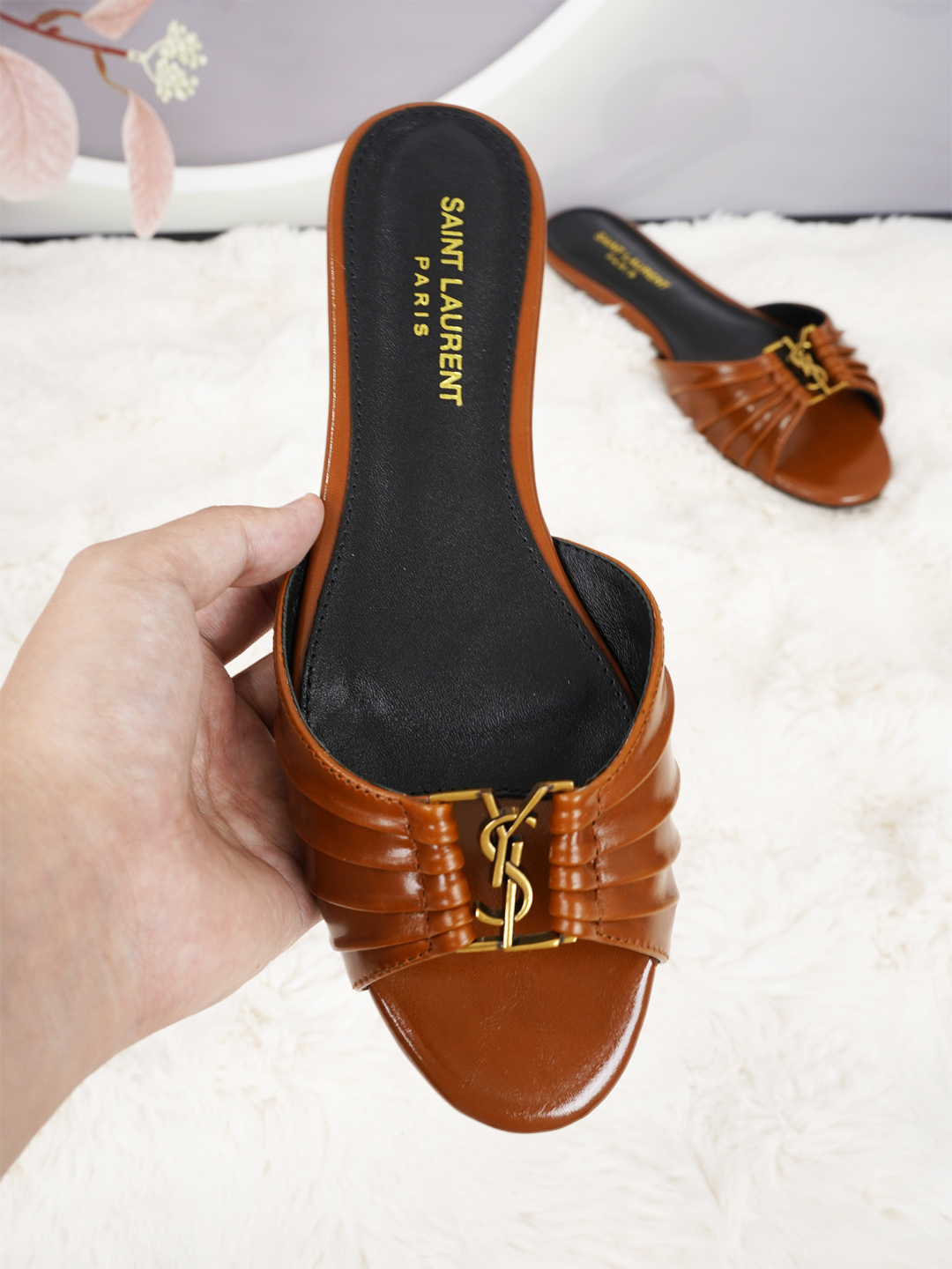 Saint Laurent Classic Luxury Leather Shoe Loafer Shoes Ref.9A30FFD6 4