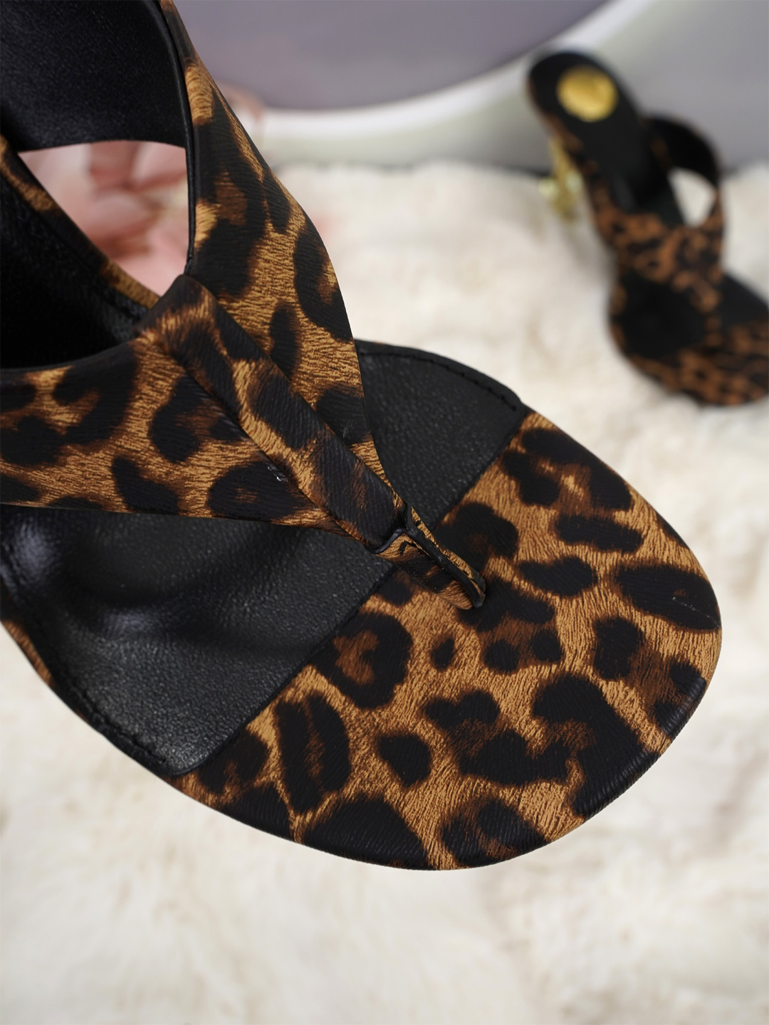Saint Laurent Haute Couture Classic Luxury Leather Loafer Shoe Ref 3