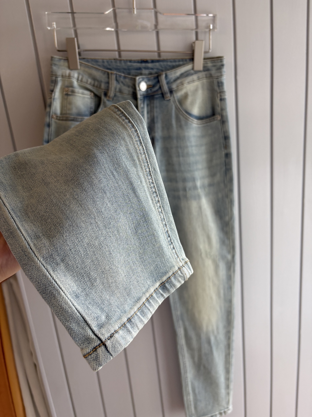 Original Water-Washing Jeans with Top-Level Embroidery and Luxurious Craftsmanship - 图片 7