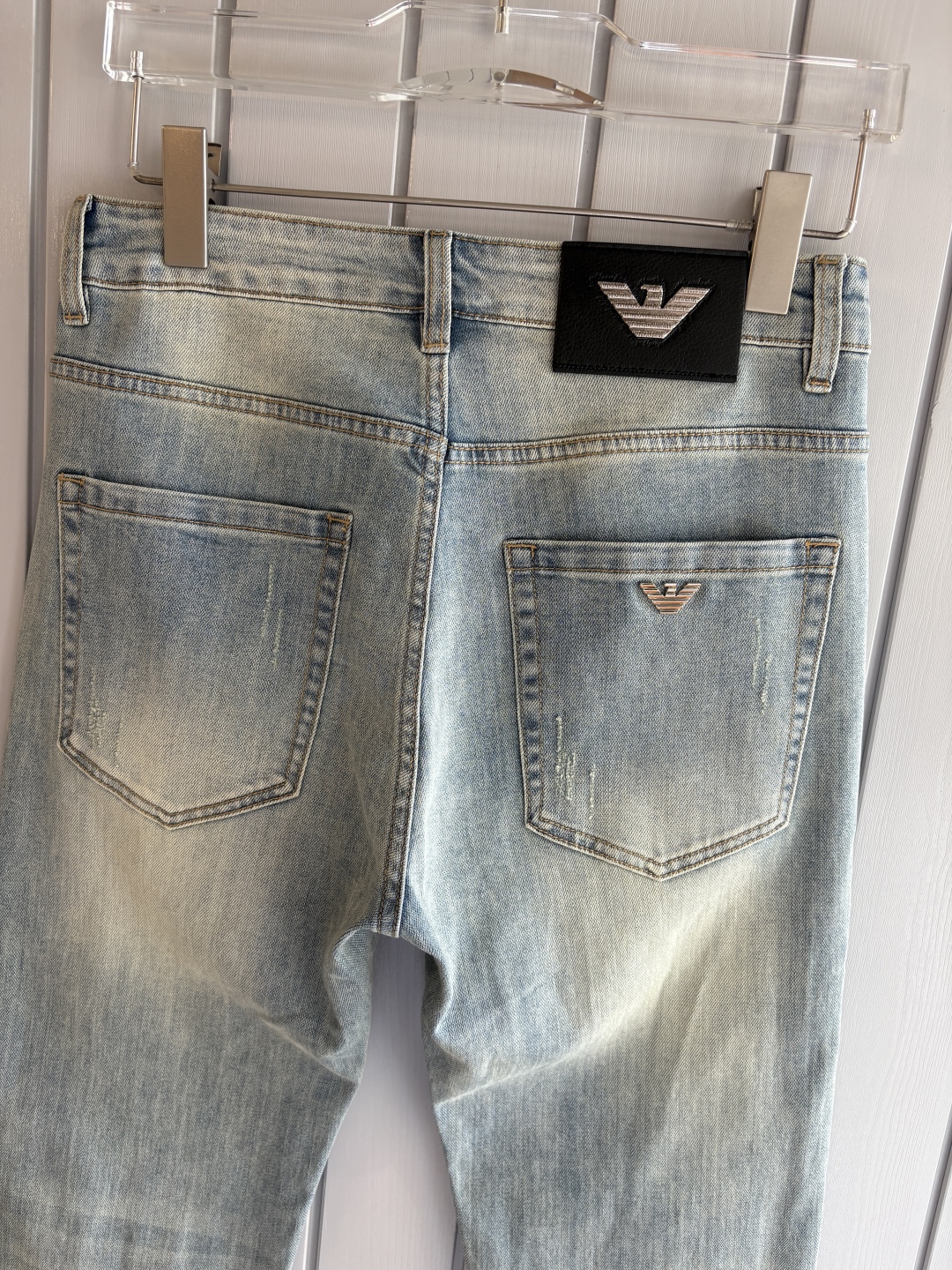 Original Water-Washing Jeans with Top-Level Embroidery and Luxurious Craftsmanship - 图片 8