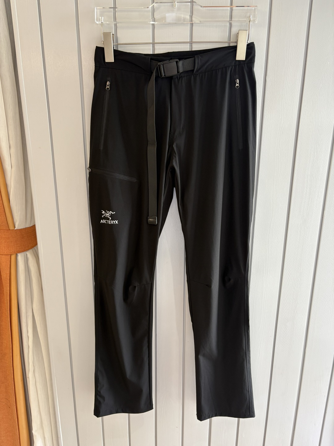 始祖鸟 官网同步 经典户外 工装裤 颜色超级正 海外同步发型 今年流行趋势 进口科技面料 M-3XL