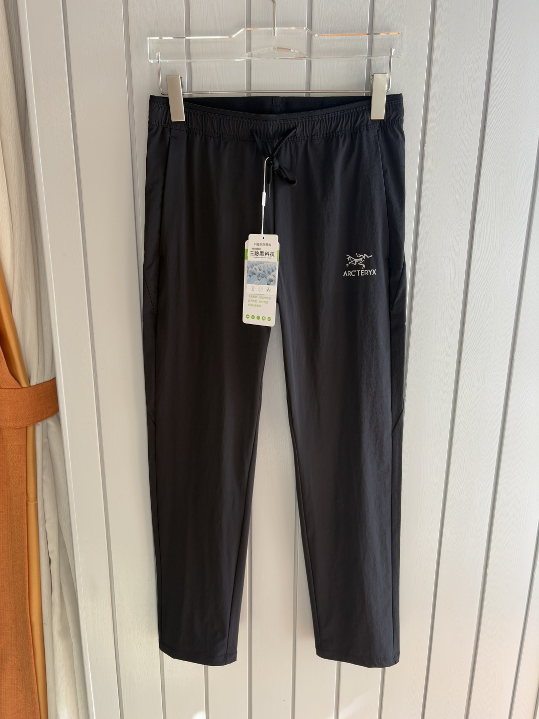 始祖鸟 官网同步 经典户外 工装裤 颜色超级正 海外同步发型 今年流行趋势 进口科技面料 M-3XL