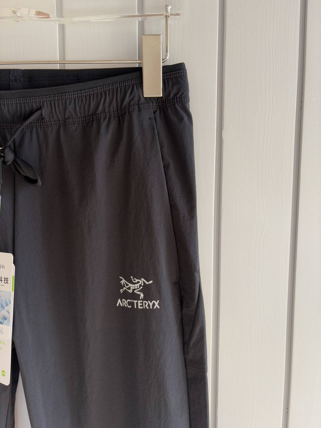 始祖鸟 官网同步 经典户外 工装裤 颜色超级正 海外同步发型 今年流行趋势 进口科技面料 M-3XL