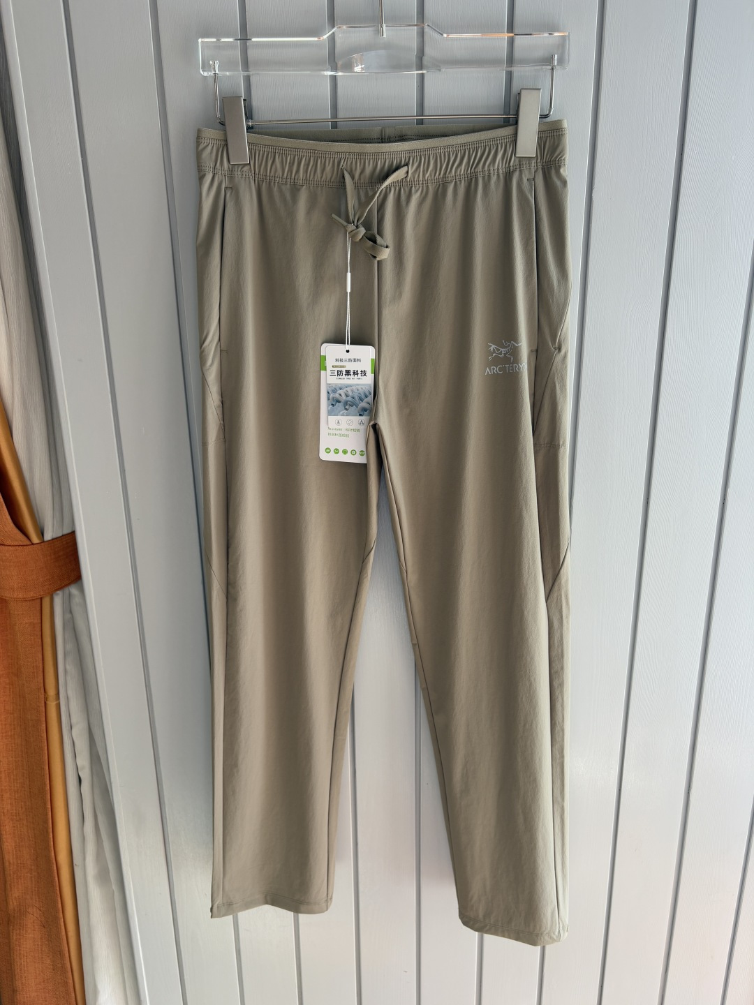 NO:463612,Archaeopteryx official website synchronization classic outdoor work pants super positive color overseas synchronous hairstyles this year's trend import technology fabric M-3XL, arc'teryx,alexander wang19860909始祖鸟 官网同步 经典户外 工装裤 颜色超级正 海外同步发型 今年流行趋势 进口科技面料 M-3XL,arc'teryx,alexander wang,Men's clothing