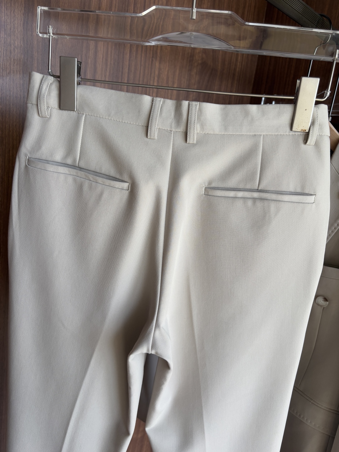 Hand-Made Summer Suit: Elegant, Customized, and High-Quality Craftsmanship for Gentlemen - 图片 9
