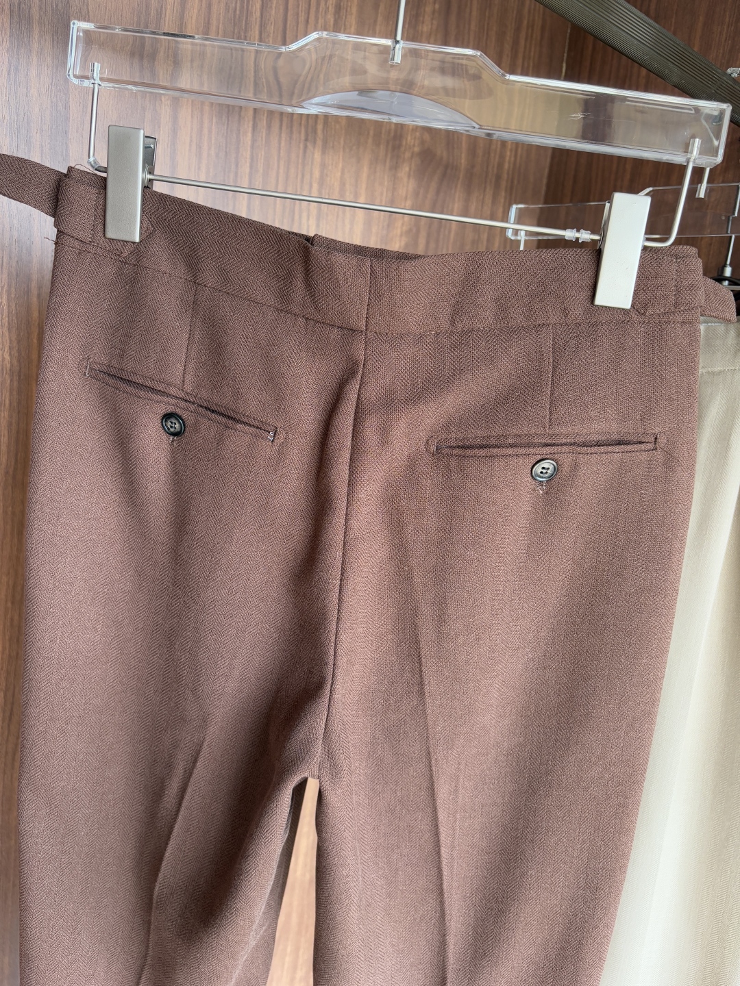 Luxury Naples Fabrics: Timeless Elegance and Comfort in Every Wear - 图片 8