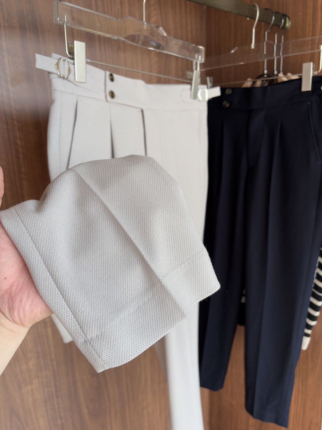 Luxury Naples Fabrics: Timeless Elegance and Comfort in Every Detail - 图片 6