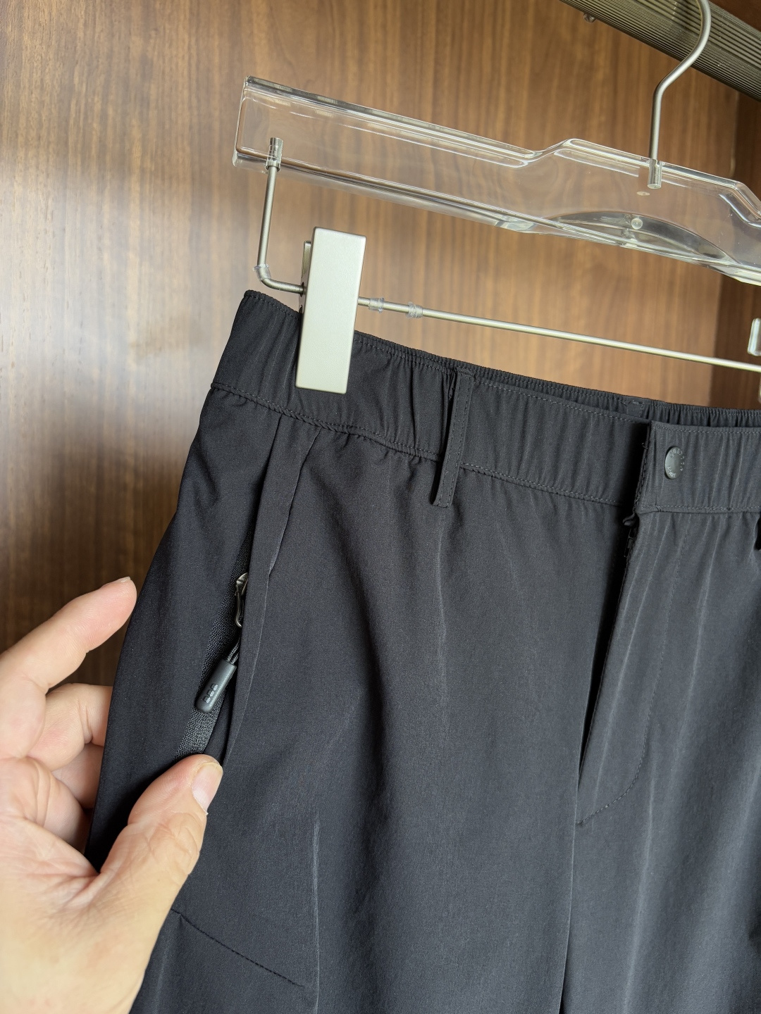 始祖鸟 官网同步 经典户外 工装裤 颜色超级正 海外同步发型 今年流行趋势 进口科技面料 M-3XL