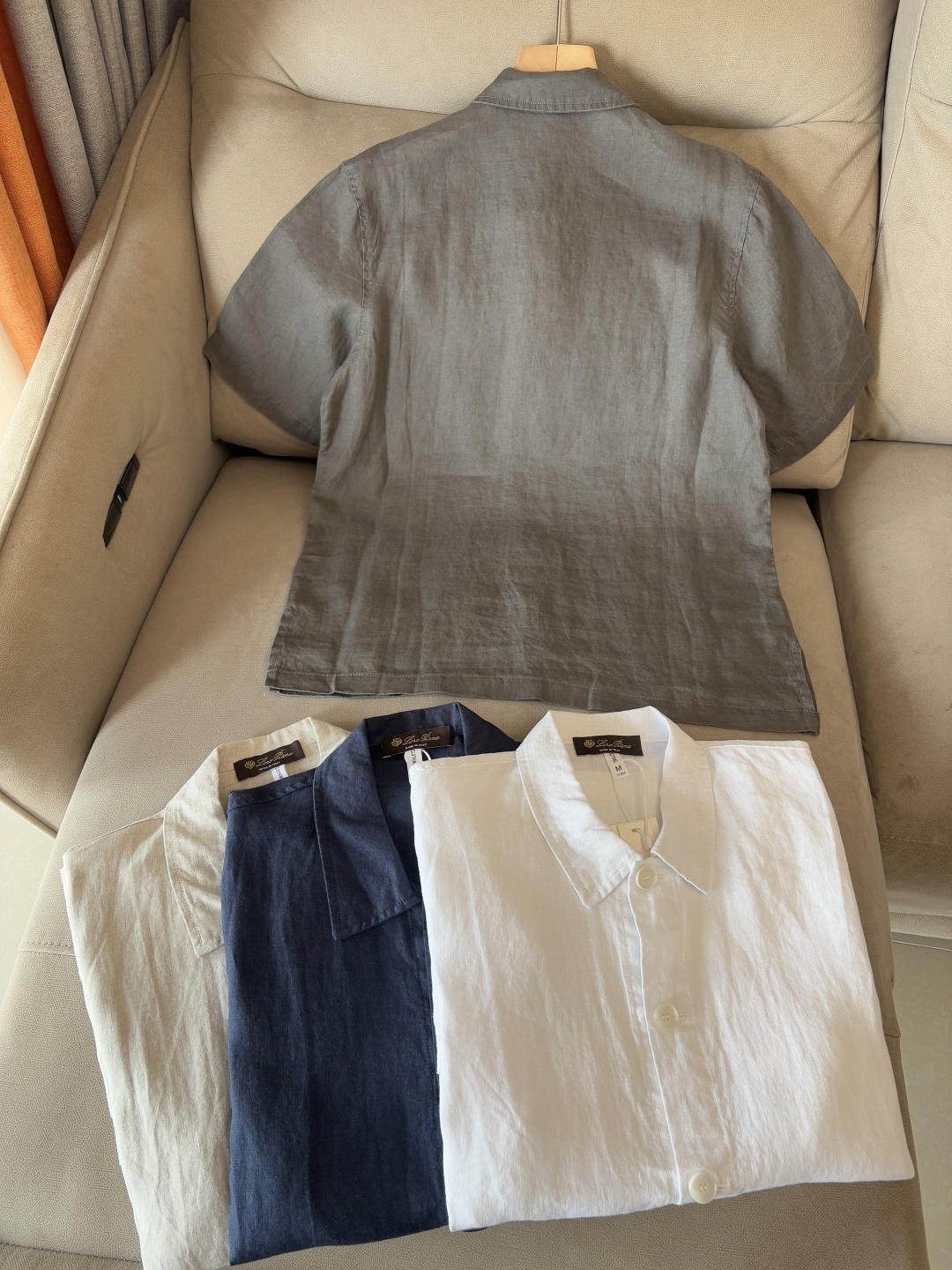 L家2025新款100%亚麻男士短袖，男装界的天花板，这款翻领麻料衫短袖精准到每一针的细腻工艺，完全区别