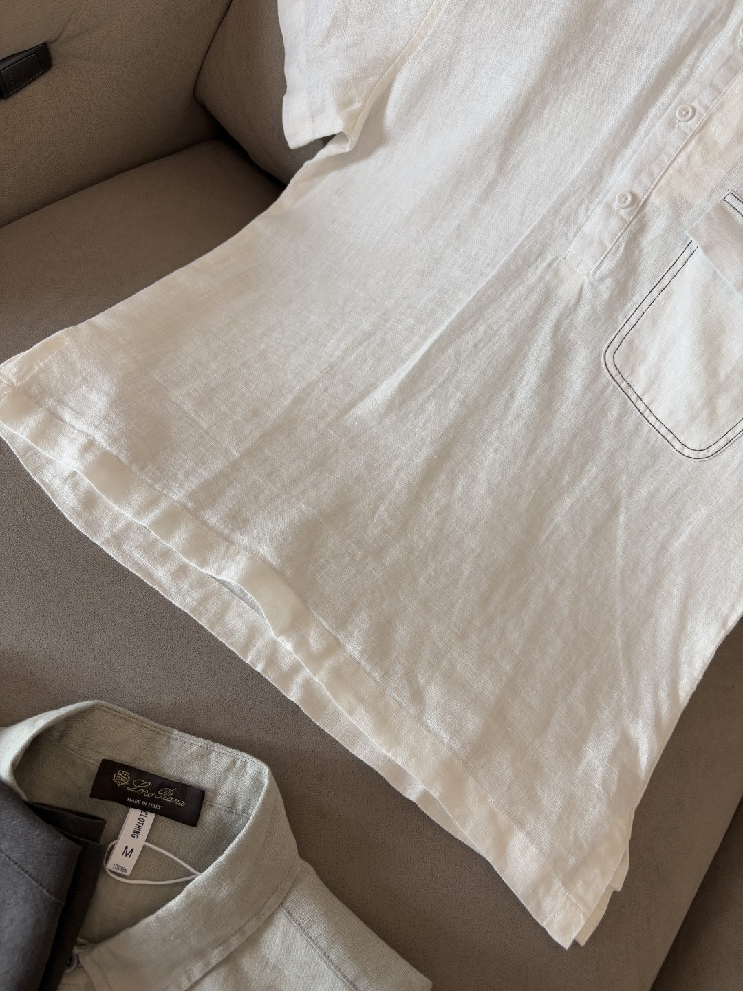 L家2025新款100%亚麻男士短袖，男装界的天花板，这款翻领麻料衫短袖精准到每一针的细腻工艺，完全区别