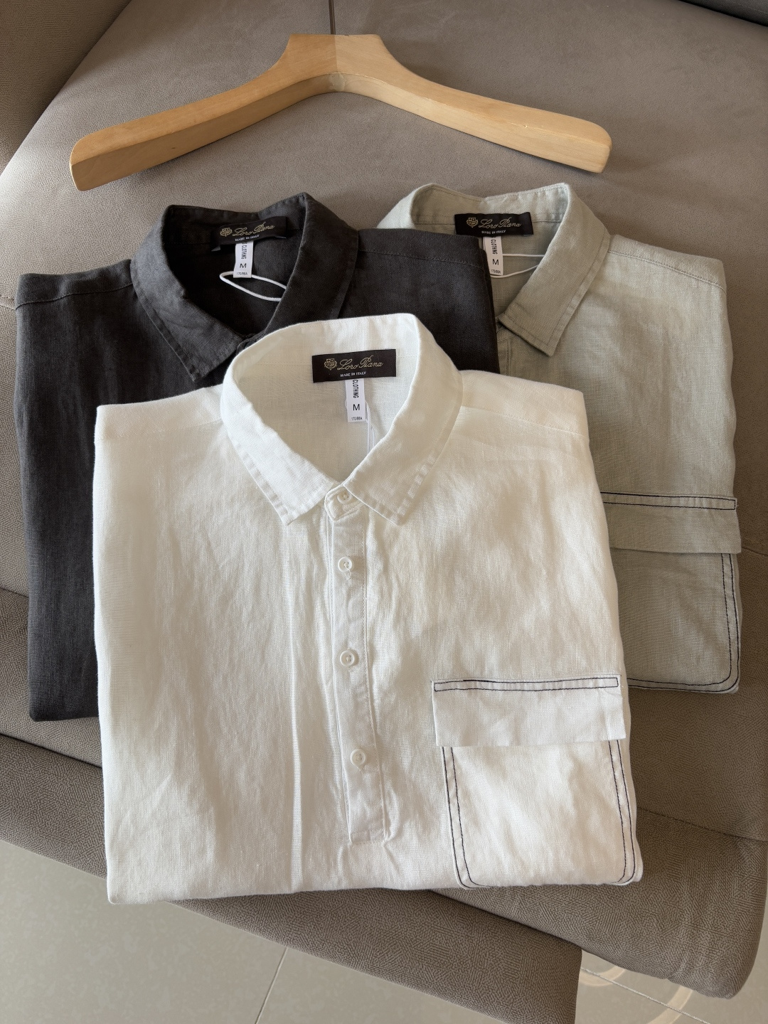 L家2025新款100%亚麻男士短袖，男装界的天花板，这款翻领麻料衫短袖精准到每一针的细腻工艺，完全区别