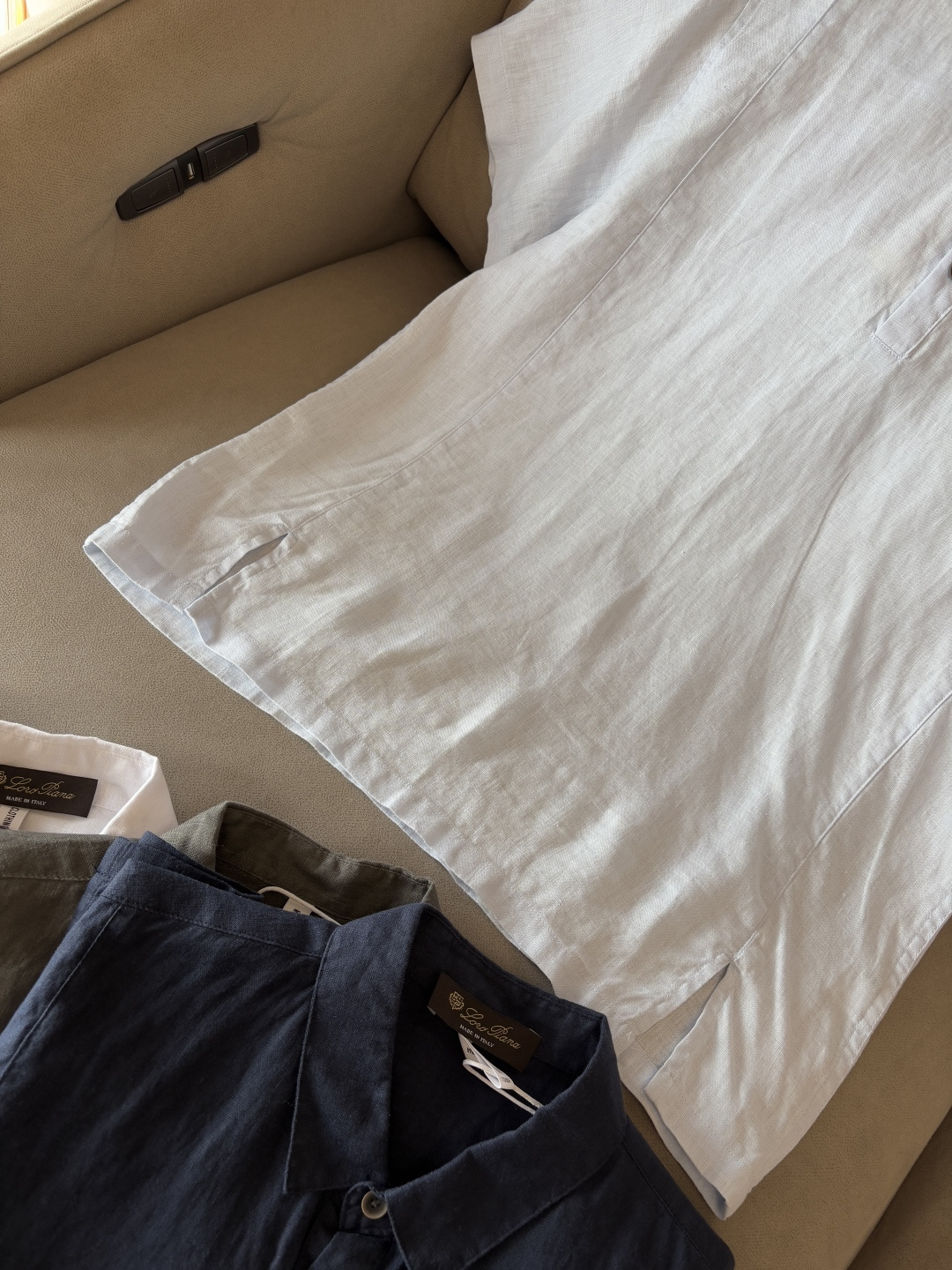 L家2025新款100%亚麻男士短袖，男装界的天花板，这款翻领麻料衫短袖精准到每一针的细腻工艺，完全区别