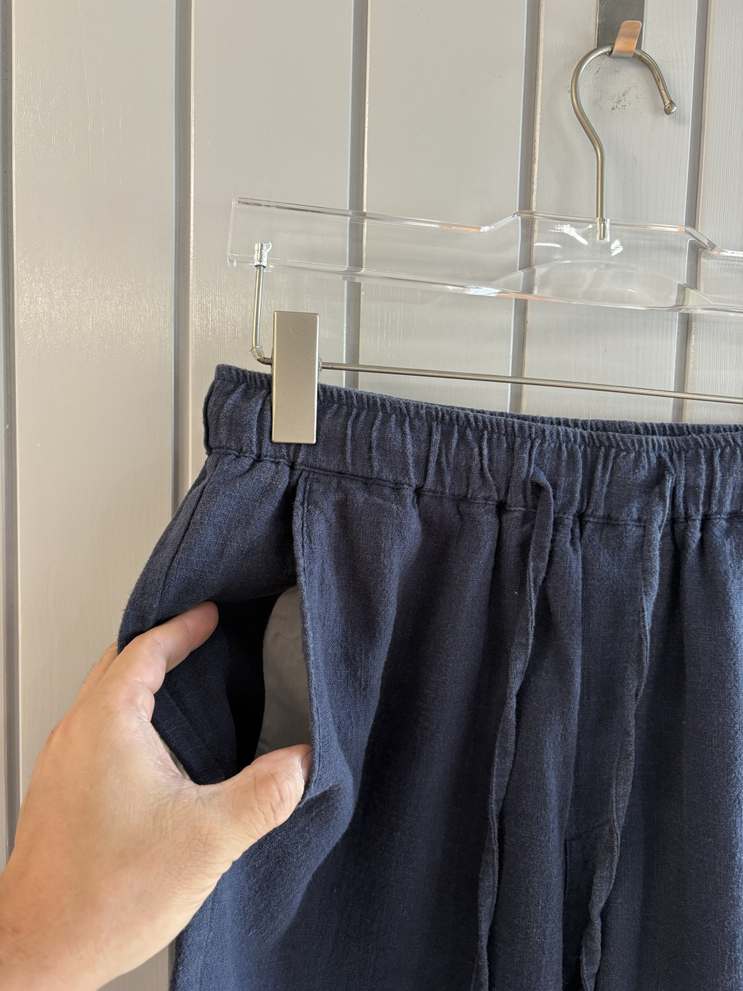 L2025年秋季新款70%苎麻30%棉简约百搭薄款透气直筒休闲短裤🩳面料柔软舒适透气&休闲百搭
尺码：M