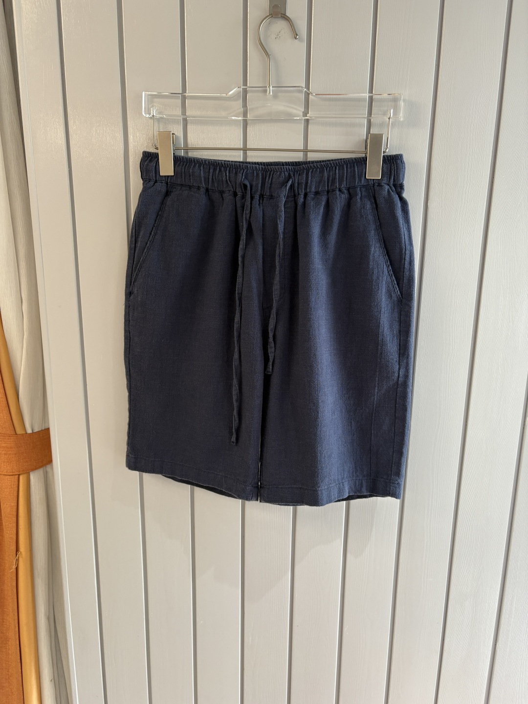 L2025年秋季新款70%苎麻30%棉简约百搭薄款透气直筒休闲短裤🩳面料柔软舒适透气&休闲百搭
尺码：M