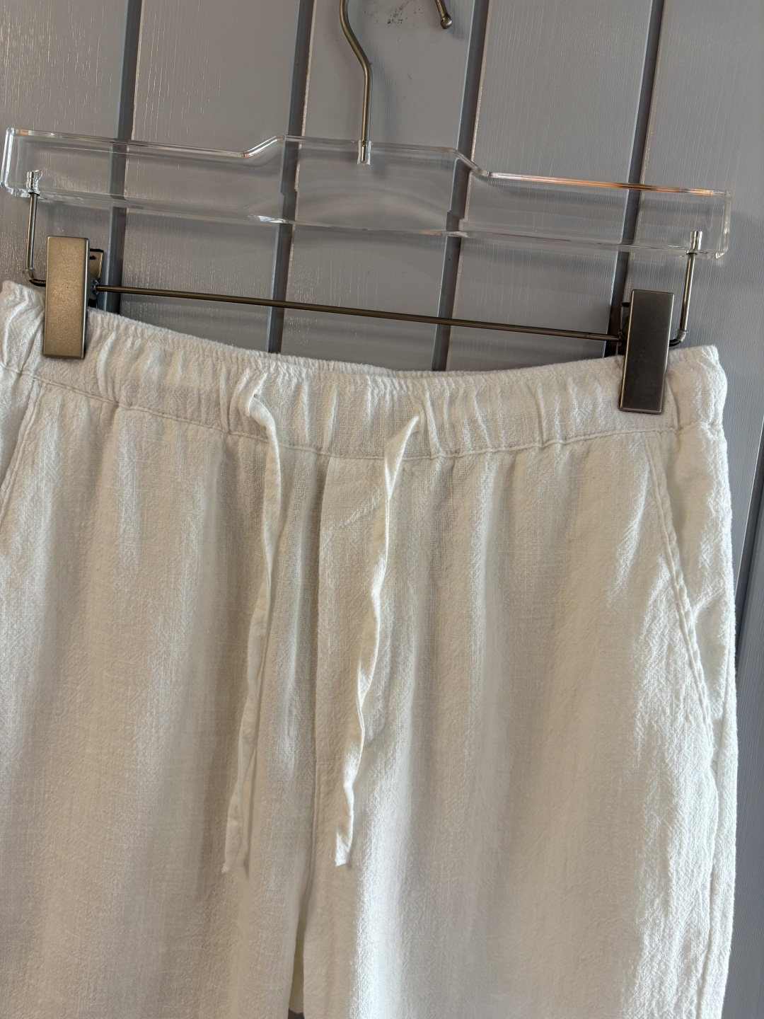 L2025年秋季新款70%苎麻30%棉简约百搭薄款透气直筒休闲短裤🩳面料柔软舒适透气&休闲百搭
尺码：M