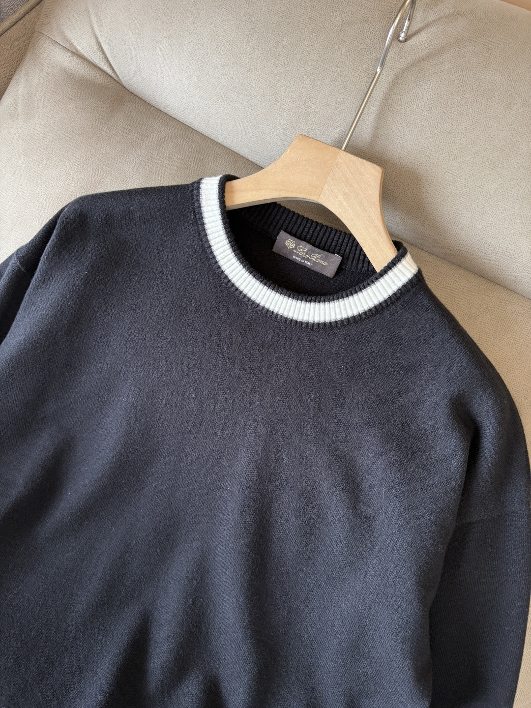 耗时王”菱形提花设计甄选超细优质纱线翻领短袖男士典藏款「耗时王」长袖针织奢雅工艺，触肤即高阶。

• 匠