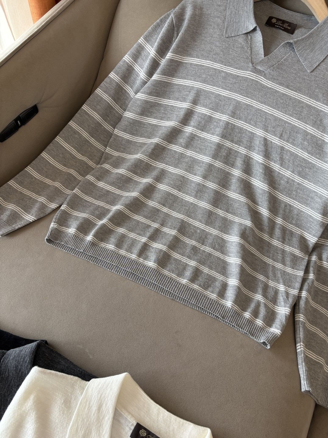 耗时王”菱形提花设计甄选超细优质纱线翻领短袖男士典藏款「耗时王」长袖针织奢雅工艺，触肤即高阶。

• 匠