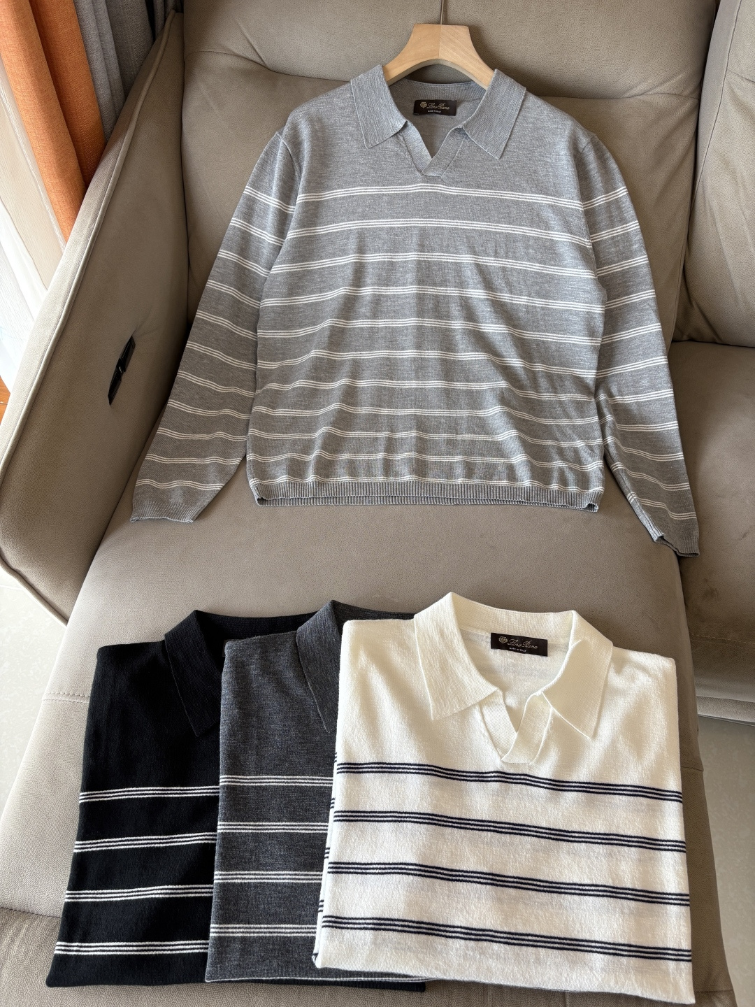 耗时王”菱形提花设计甄选超细优质纱线翻领短袖男士典藏款「耗时王」长袖针织奢雅工艺，触肤即高阶。

• 匠