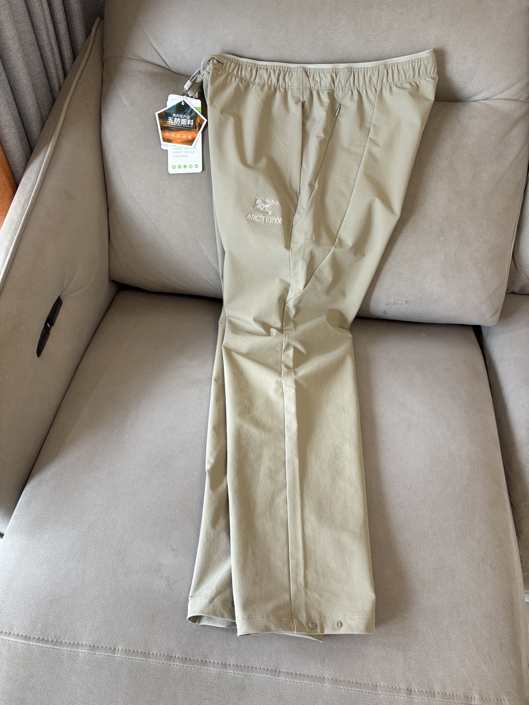 始祖2025夏季新款 秋冬休闲裤，专柜定制面料 透气舒适度高，细节无可挑剔，品牌元素设计理念，体现品质。