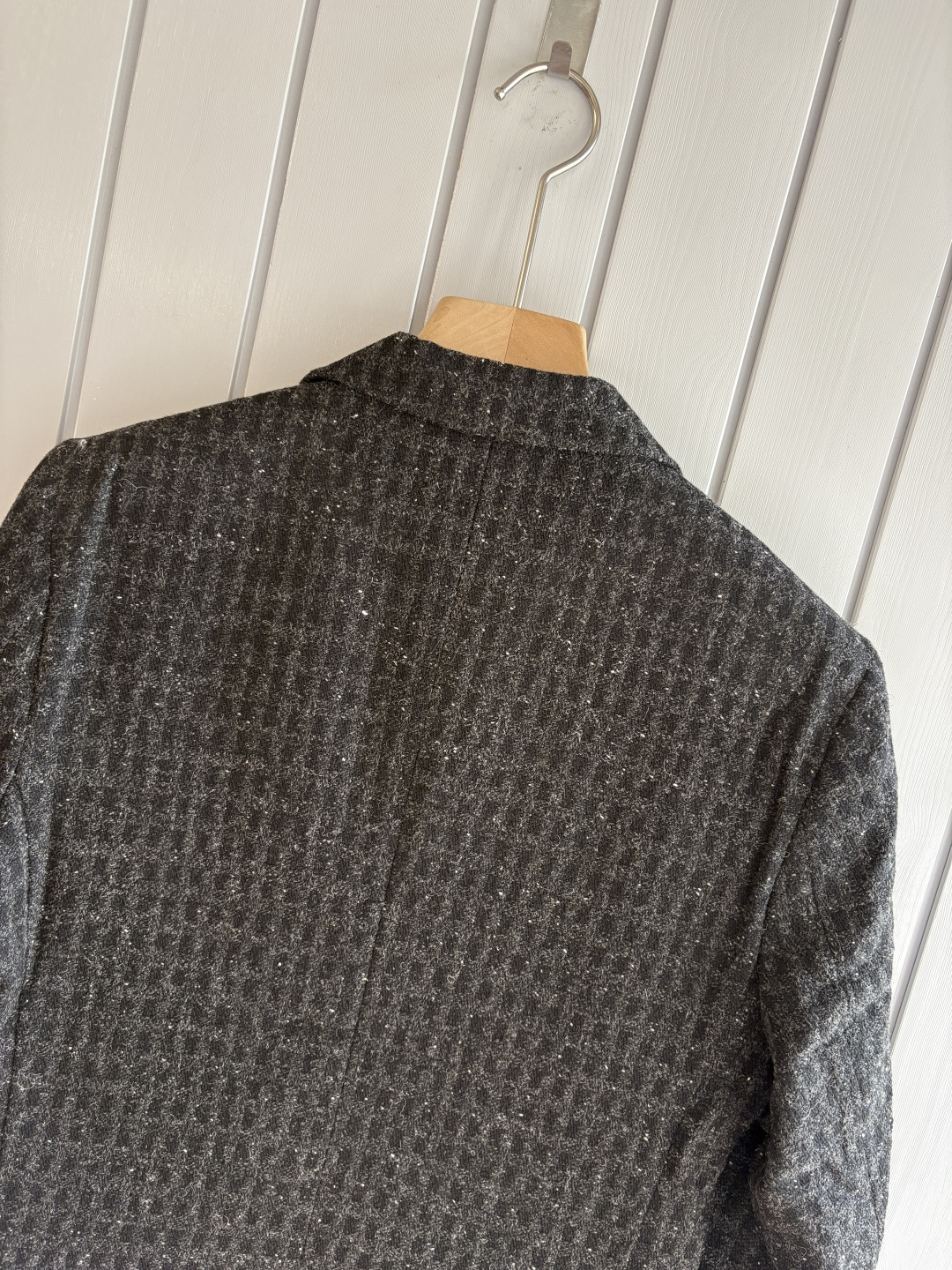 。lP🆕麻王”之称顶奢进口亚麻面料复古老钱风款式平驳领两粒扣斜插衬单西顶奢之选！Solbiati亚麻西装